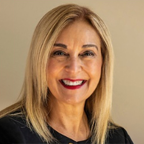 irma becerra headshot